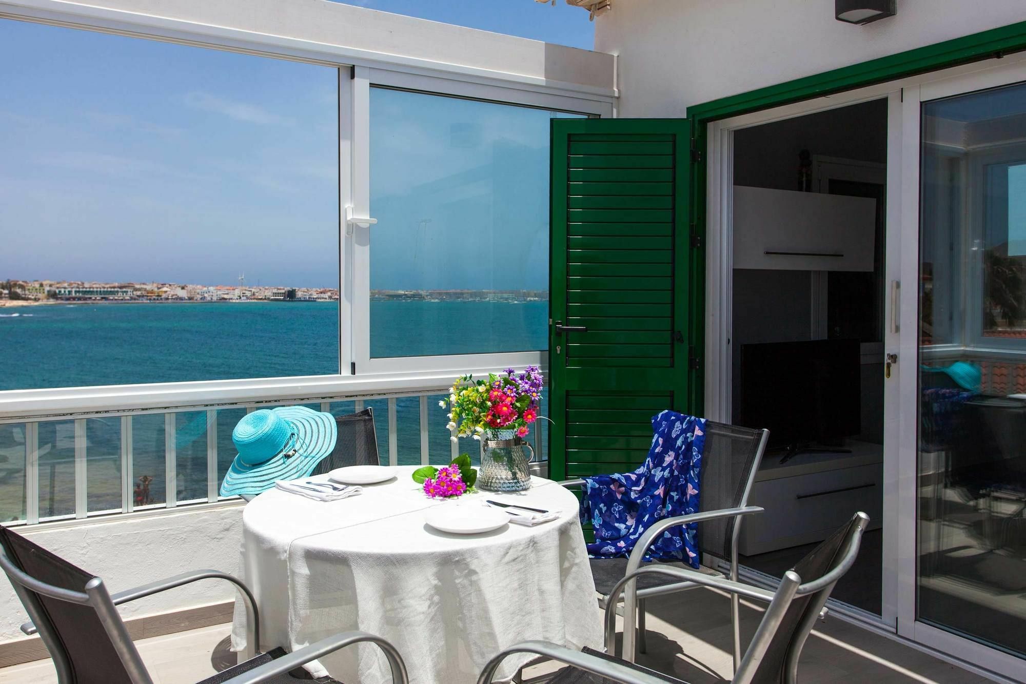 Apartamento Coral Bay By Vacanzy Collection Corralejo Kültér fotó